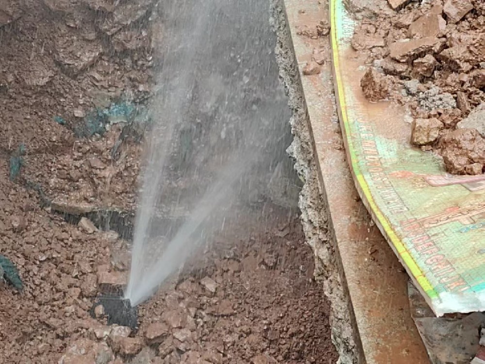 霍林郭勒市消防水管漏水检测定点开挖